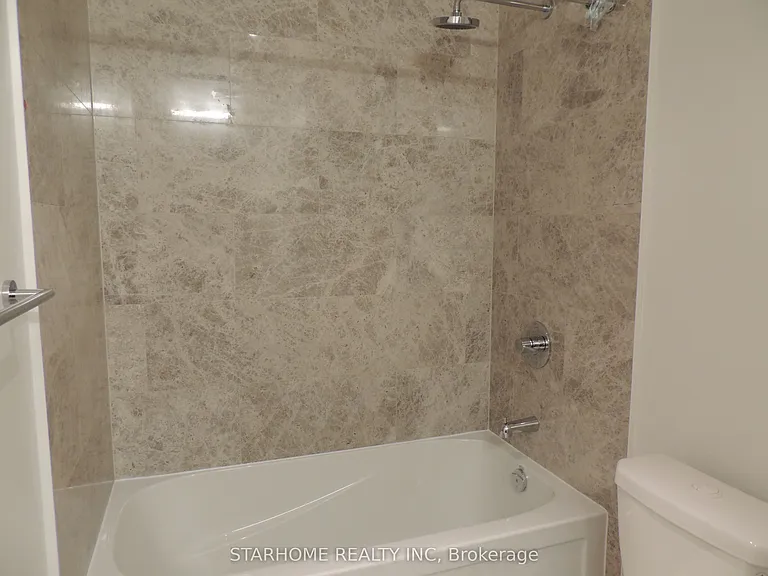 100 Harbour St #6307 — Photo 7