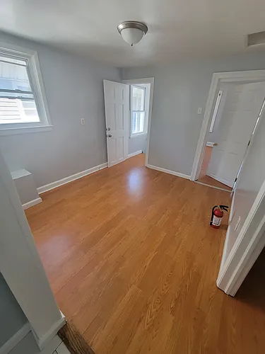 594 Christopher St Photo 1