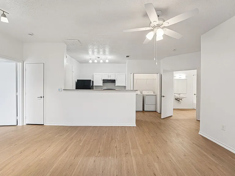 Springdale Estates Townhomes — Photo 5