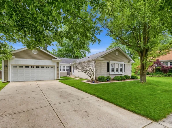 275 Essex Ct, Aurora, IL 60504