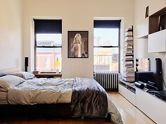 Rented by Warren T Real Estate Corp.