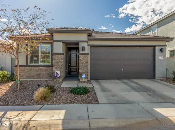 2709 E HOUSTON Avenue, Apache Junction, AZ 85119