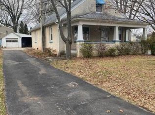 614 Lorane Rd, Reading, PA 19606