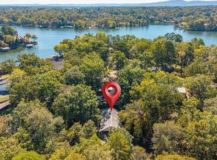 299 Beach Haven Rd, Hot Springs, AR 71913