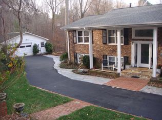 4213 Arbutus Dr, Raleigh, NC 27612