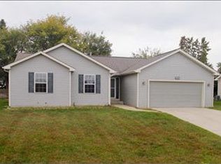 5700 Briarhill Ct, Portage, MI 49024