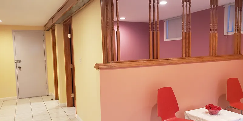 Rented by Lot & Units Realty Inc | media 27