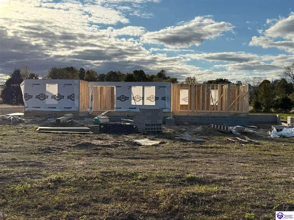 134 Karahs Ct, Clarkson, KY 42726