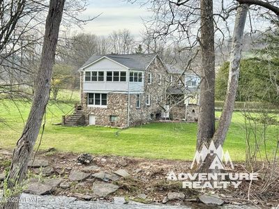 285 Larryville Rd, Jersey Shore, PA, 17740