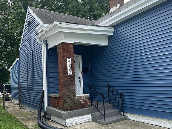 3rd image of 2802 Duncan St