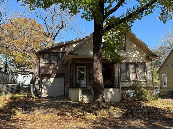 714 SW 13th St, Topeka, KS 66612