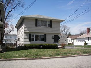 108 7th Ave, Hawthorne, NJ 07506