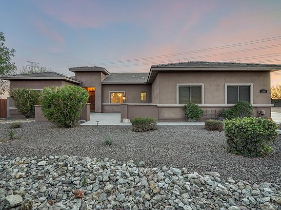 4th image of 10541 W Avenida Del Sol