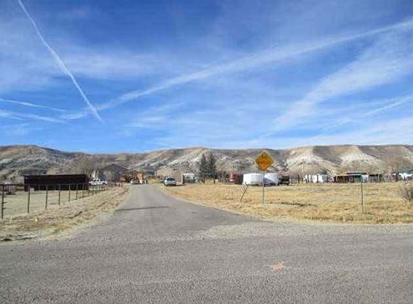 2nd image of 358 Washakie Dr