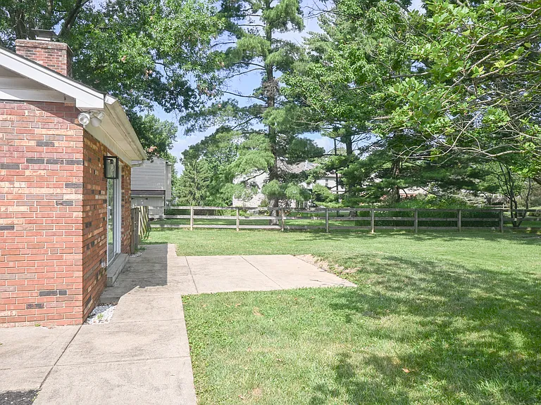 8152 Traverse Ct — Photo 47