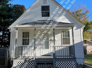 513 E 33rd St, Lorain, OH 44055