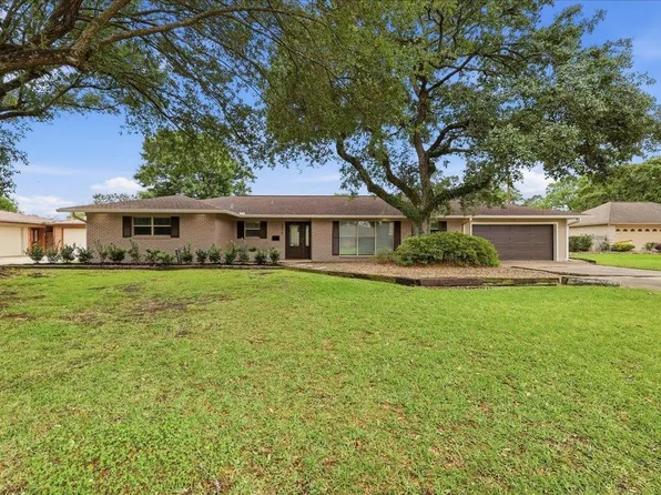 3875 Kenwood Dr, Beaumont, TX 77706