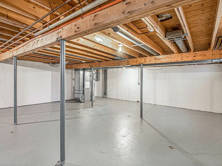 Westwind Townhomes — Photo 28