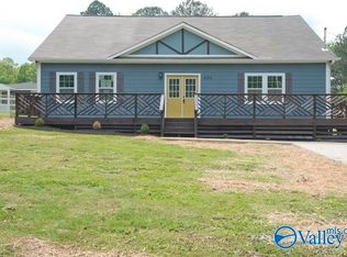 464 Indian Creek Rd NW, Huntsville, AL 35806