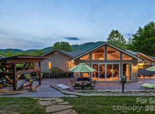 51 White Pine Cir, Fletcher, NC 28732