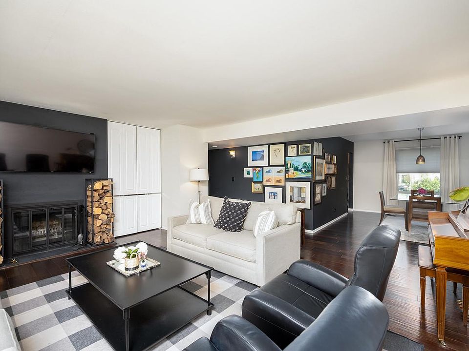 1st image of 13350 W Bluemound ROAD #2
