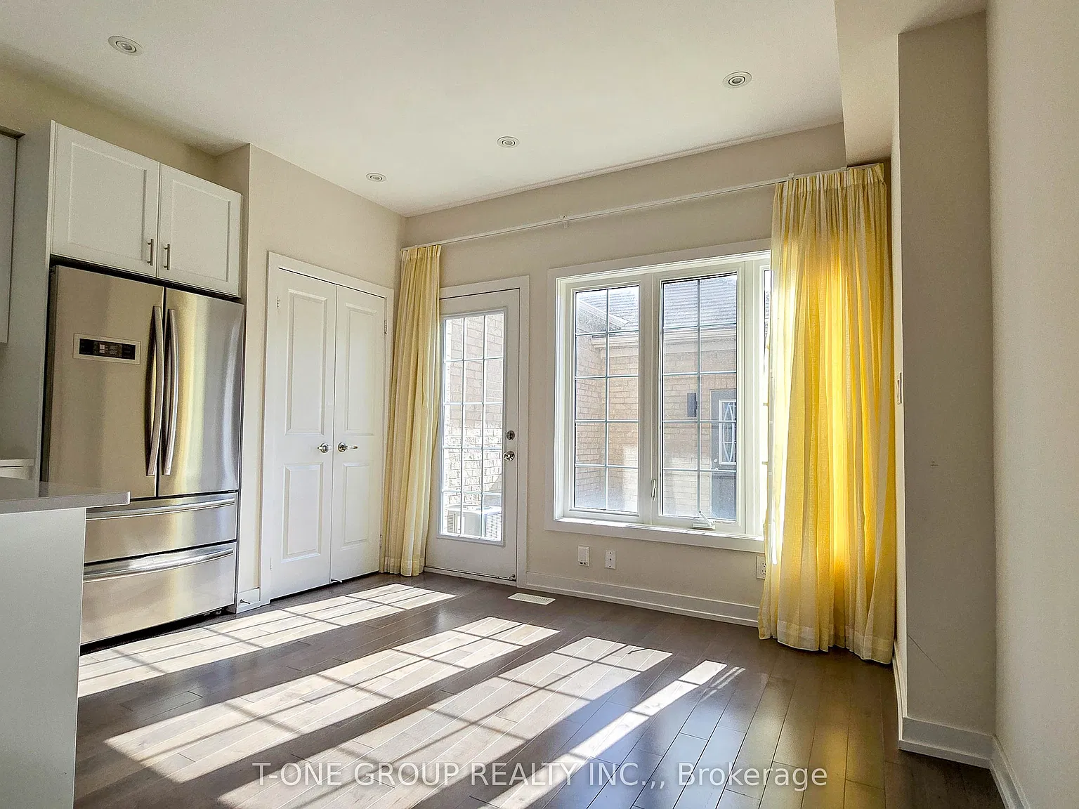 3 bed, $3,300 — Photo 4