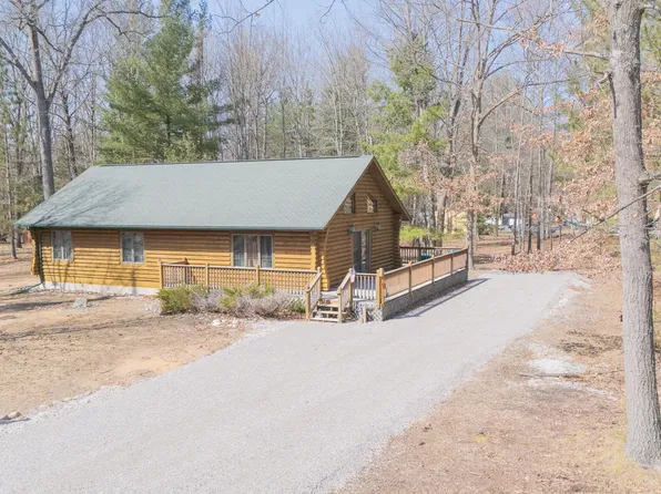 845 Deer Run Blvd, Prudenville, MI 48651