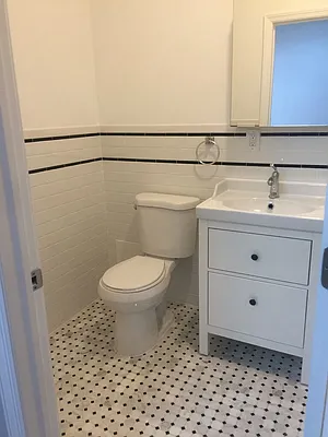 Rented by Alexander Bilu, LREB | media 35