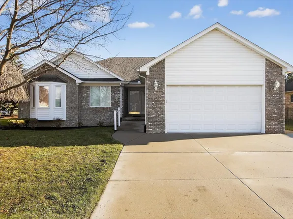 36394 Cecilia Dr #26, Sterling Heights, MI 48312