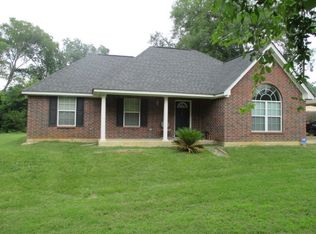 400 N Van Buren St, Henderson, TX 75652