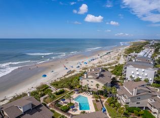 7 Seagrove Ln APT B, Isle Of Palms, SC 29451