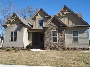 6671 Grapeshot Dr, Hixson, TN 37343