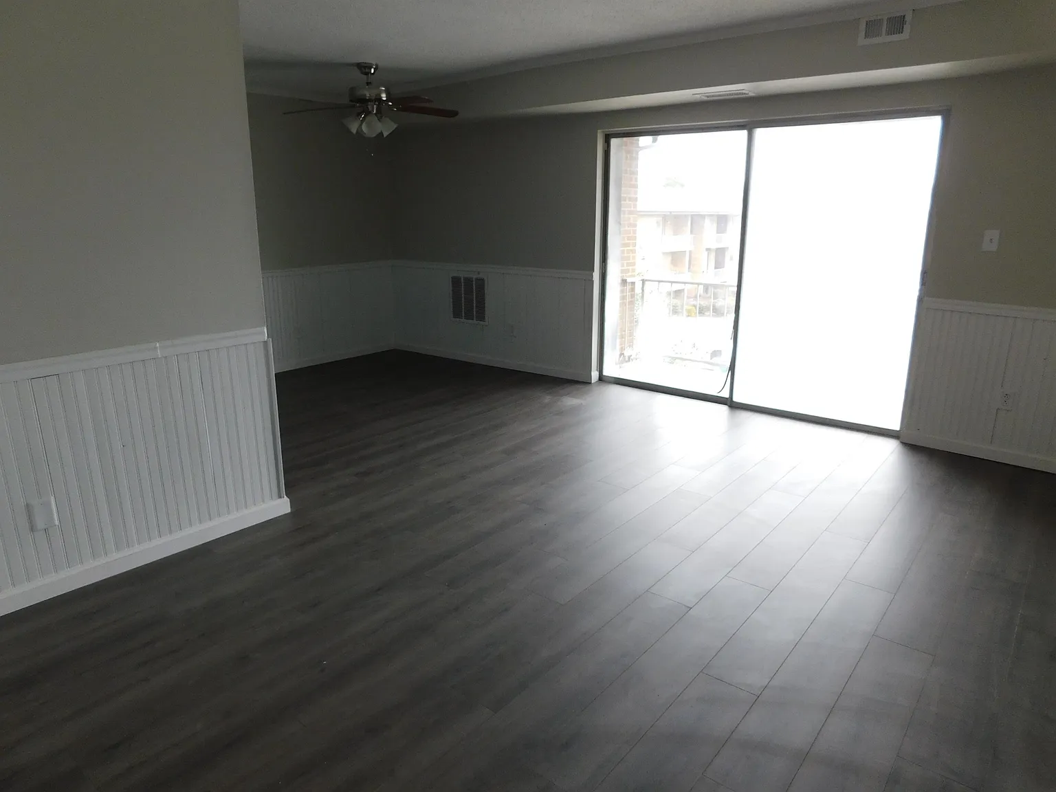 1028 Adams Avenue- UNIT 3B - 1 — Photo 2