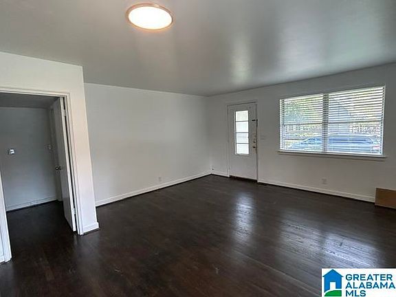 2nd image of 1000 Palmetto St #1000