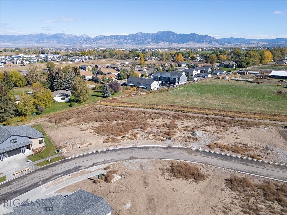 1st image of Delano Dr