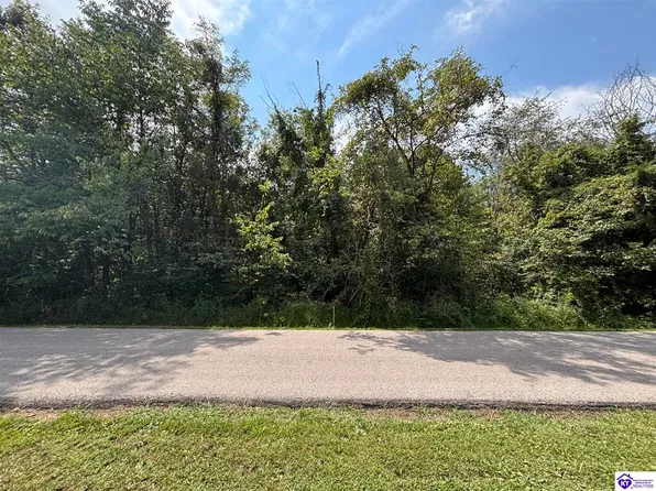 185 Barwater Rd, Brandenburg, KY 40108