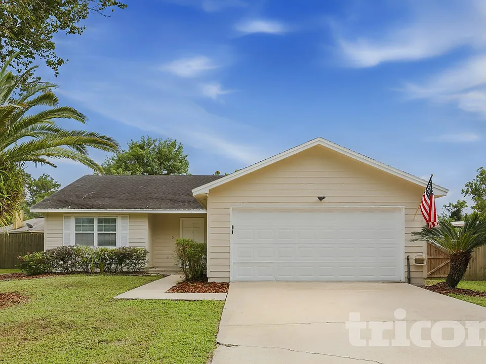 1351 Trotters Walk Way