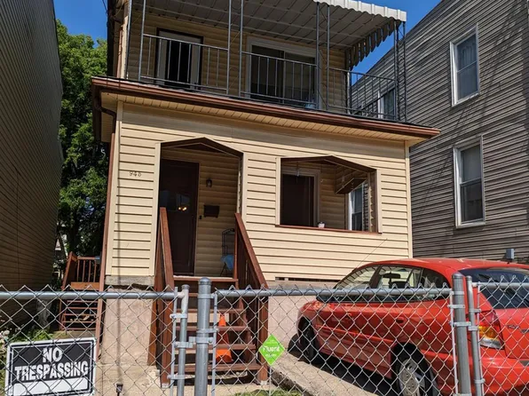 945 Wells St, Cincinnati, OH 45205