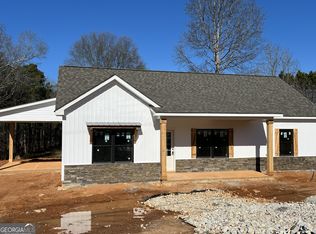 82 Wiley Dr, Douglasville, GA 30134