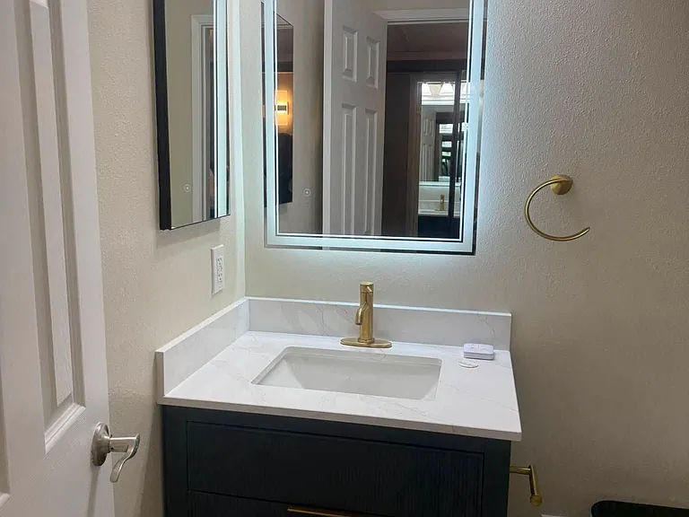 330 N Civic Dr #201 — Photo 15