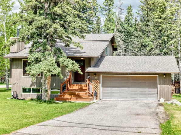 2 S Wolf Close, Tsuu T'ina Nation 145 (sarcee 145), AB T3Z 1A3