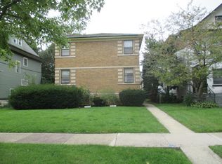 88 Kimbark Rd, Riverside, IL 60546