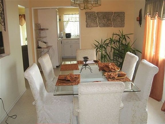 4th image of 8411 Paisley Ln