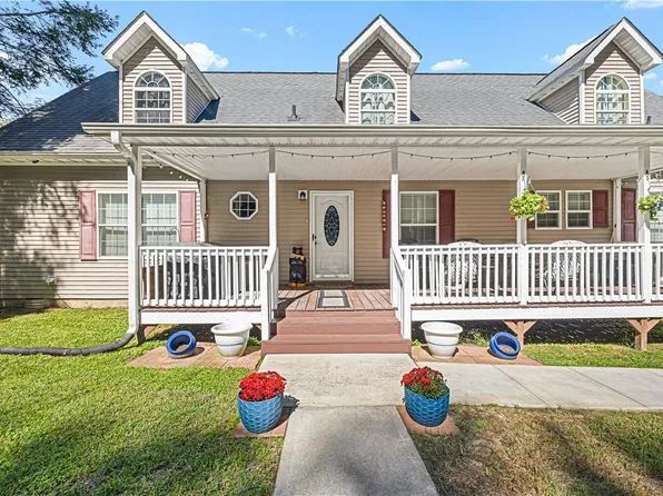 606 Beaver Dam Rd, Marietta, SC 29661