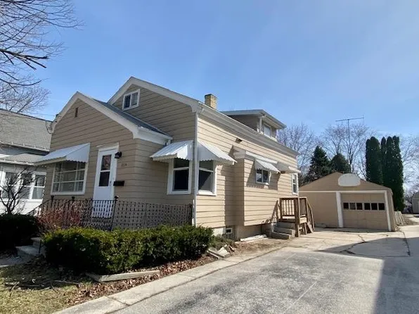 1034 4th St, Kiel, WI 53042