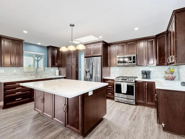 10421 Len St, Santee, CA 92071