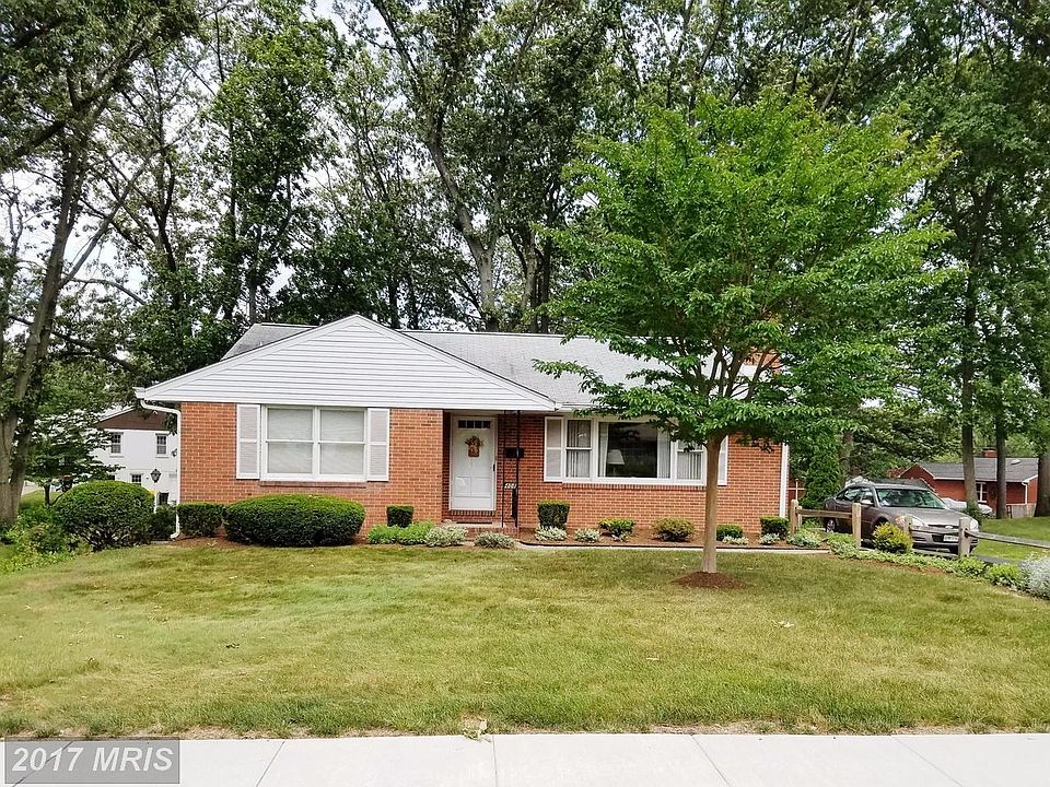 All Brick Ranch, SO much Bigger than it looks!