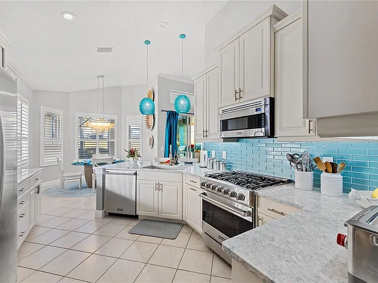 7236 Orchid Island Pl — Photo 19