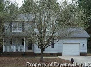 94 Stonecliff Ln, Sanford, NC 27332