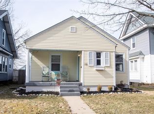 68 S 9th Ave, Beech Grove, IN 46107